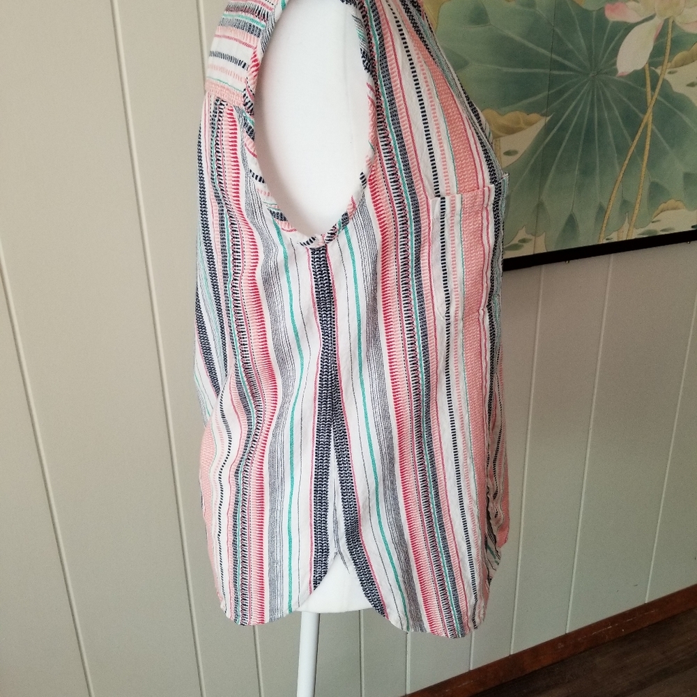 Max Studio Button Up Tank - Picture 8 of 10